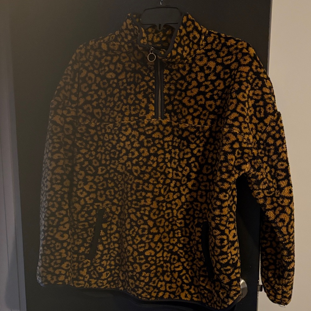 Leopard print Fleece Pullover